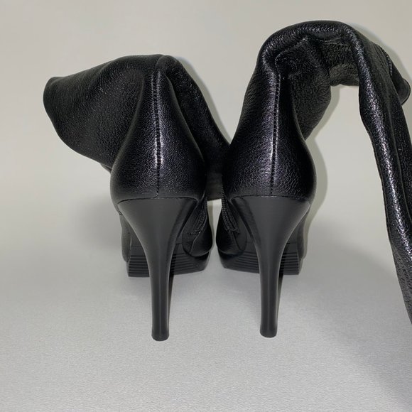 MICHAEL KORS Leather Heeled Boots NEW! - Picture 6 of 8